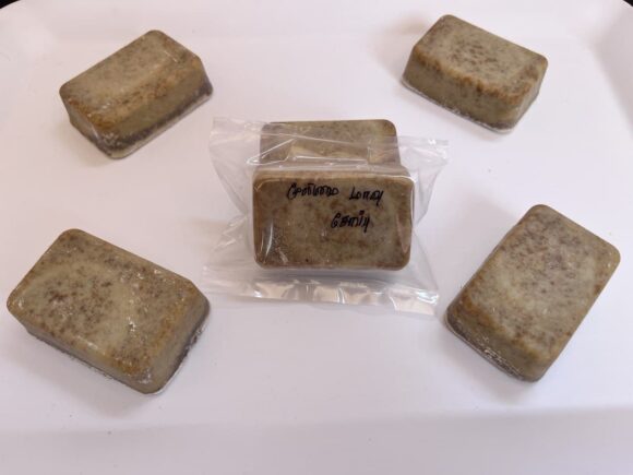 25 Herbs soap